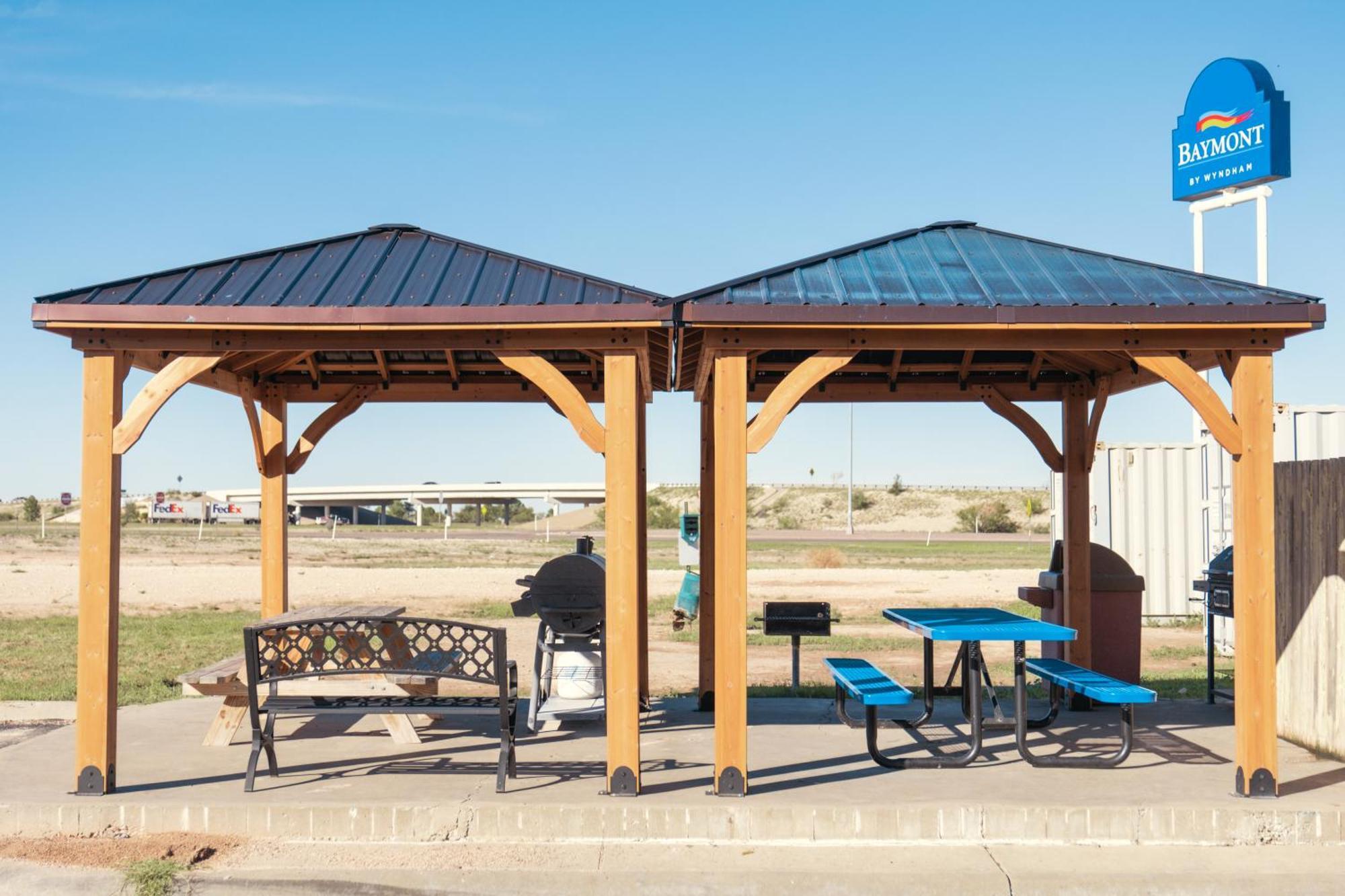 Baymont By Wyndham Hotel Fort Stockton Buitenkant foto