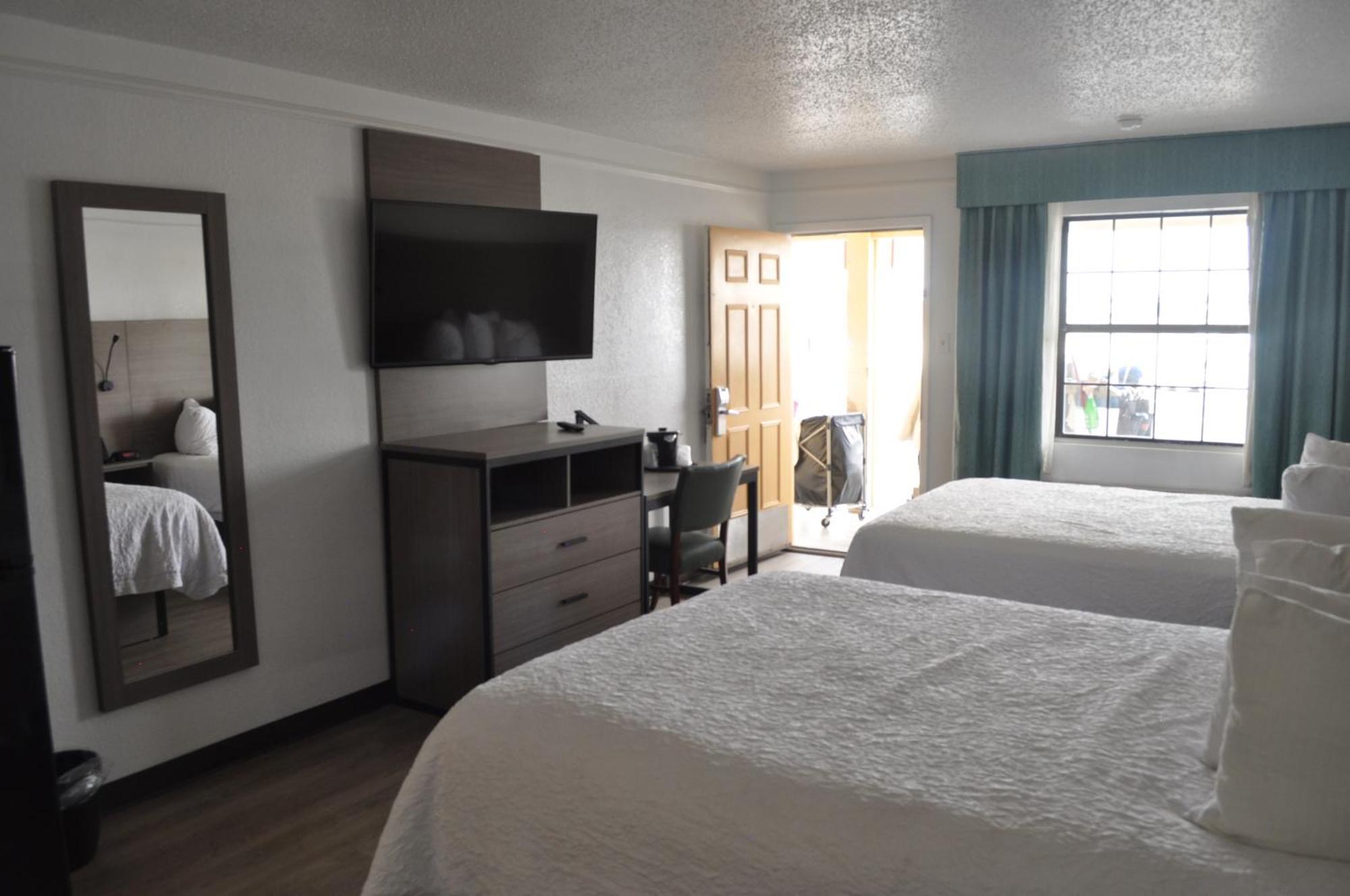 Baymont By Wyndham Hotel Fort Stockton Buitenkant foto